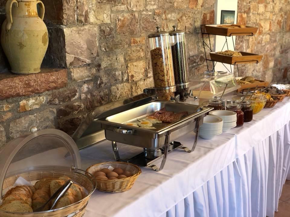 Petradi Lejlighedshotel Livadi  Eksteriør billede
